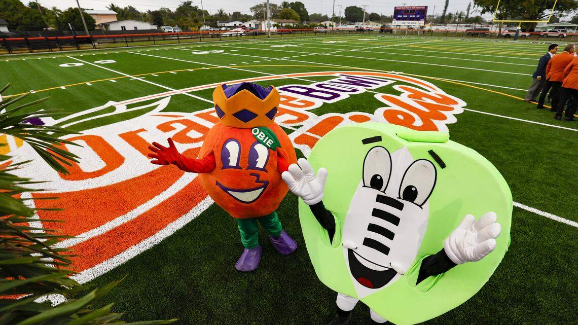 Orange Bowl renovates Miami Gardens park named in honor of legendary coach