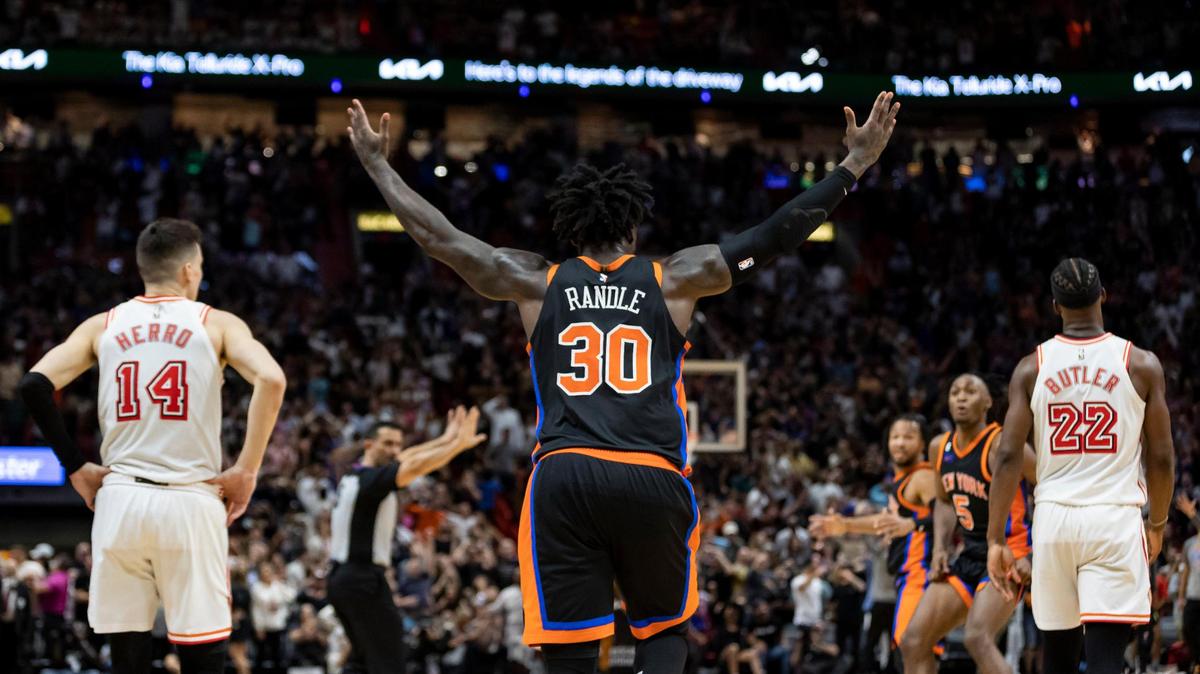 New York Knicks forward Julius Randle (30) reacts after scoring against the Miami Heat in the fourth quarter of an NBA game at Miami-Dade Arena on Friday, March 3, 2023, in downtown Miami, Fla.