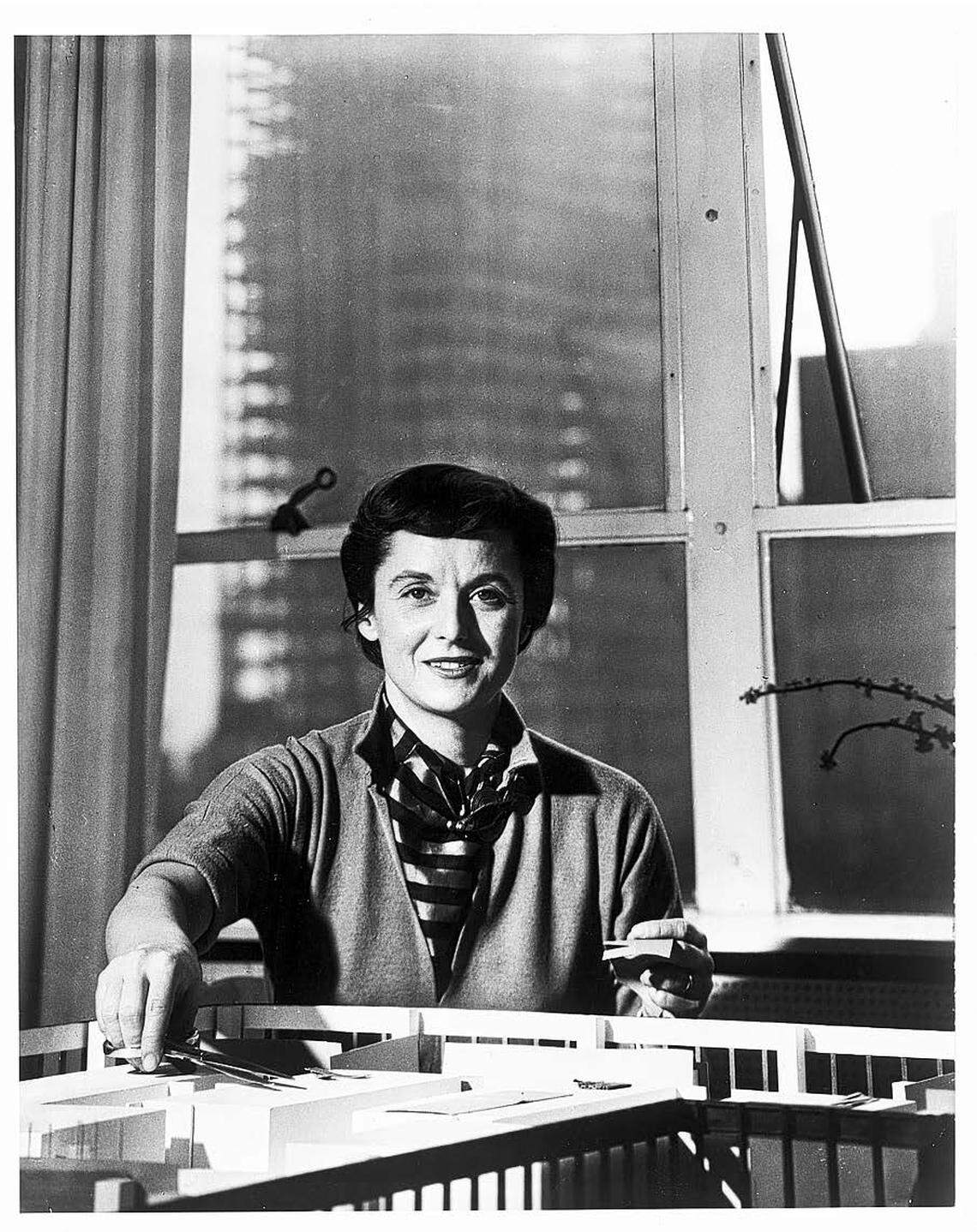 Florence Knoll Bassett in the 1940s.