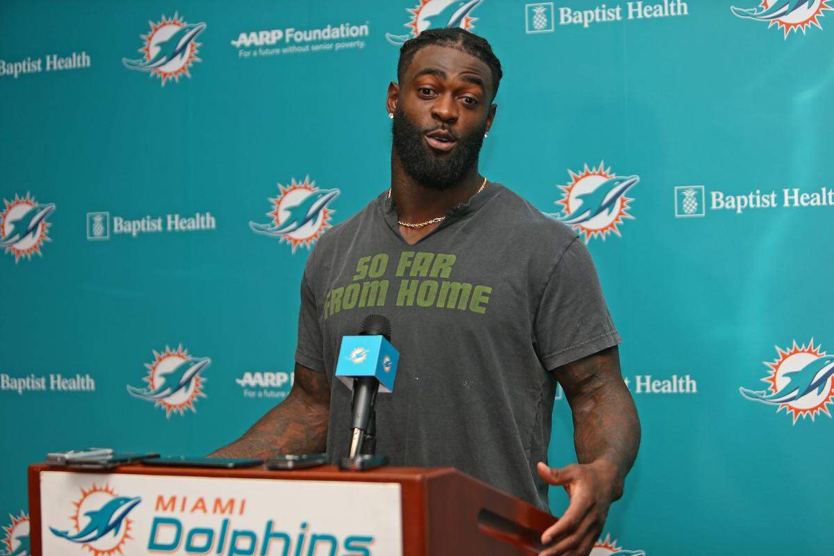 Miami Dolphins safety Reshad Jones talks to the media after the Miami Dolphins Organized Team Activities at the Baptist Health Training Facility at Nova Southeastern University on Thursday, May 24, 2018 in Davie.