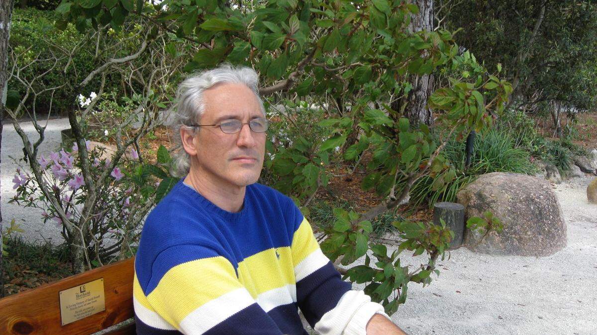 Riccardo Gasparini, who grew up in Italy and Venezuela before moving to Palmetto Bay, died of complications from COVID-19. He was 61.