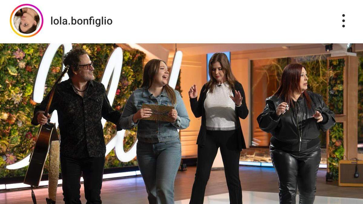 lola bonfiglio with family members during american idol audition