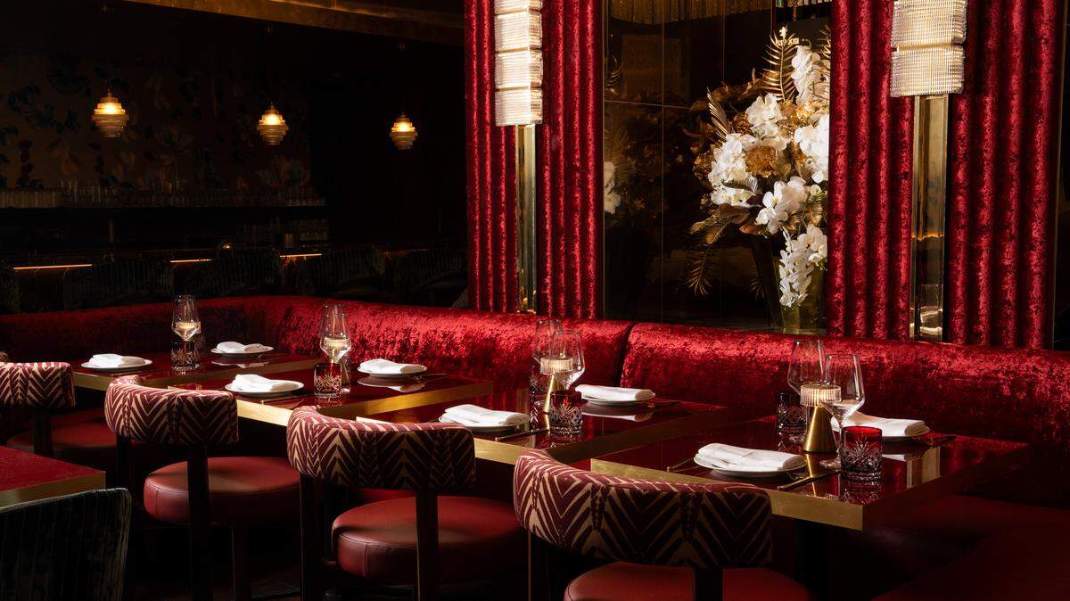 Papi’s Steak’s glow-up includes plush, red banquettes