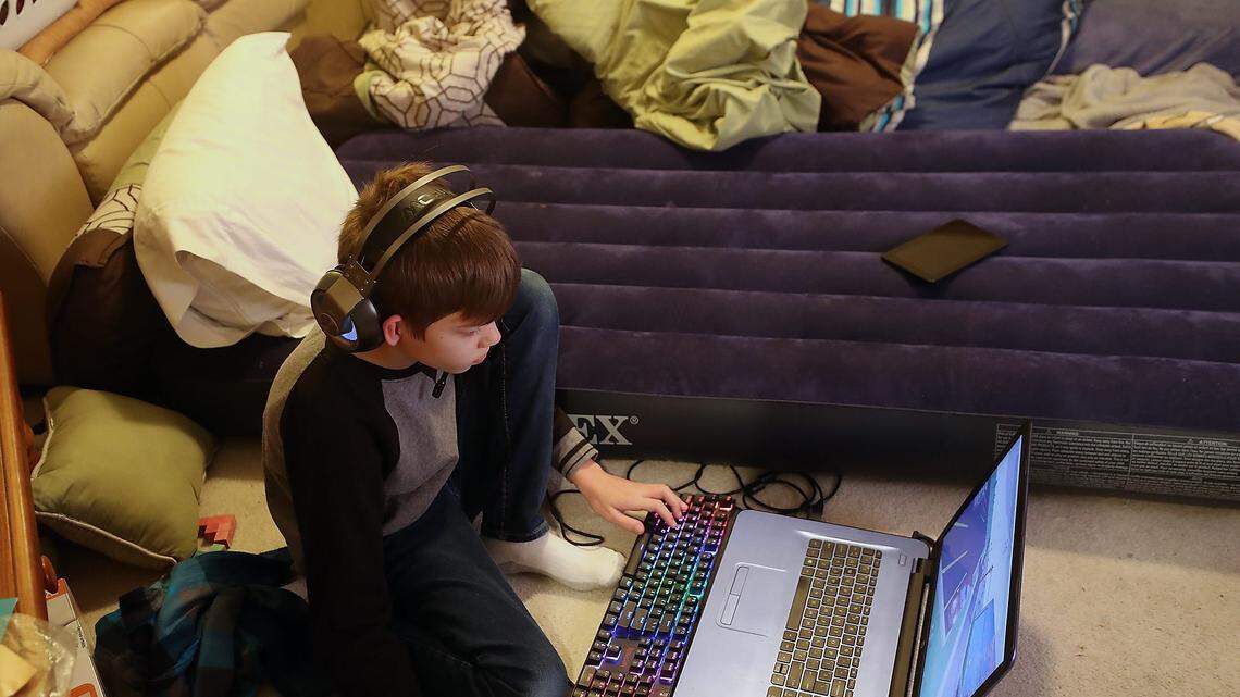 The Affordable Connectivity Program, a partnership between the federal government and private service providers are working to bring more families low-cost, high-speed internet.