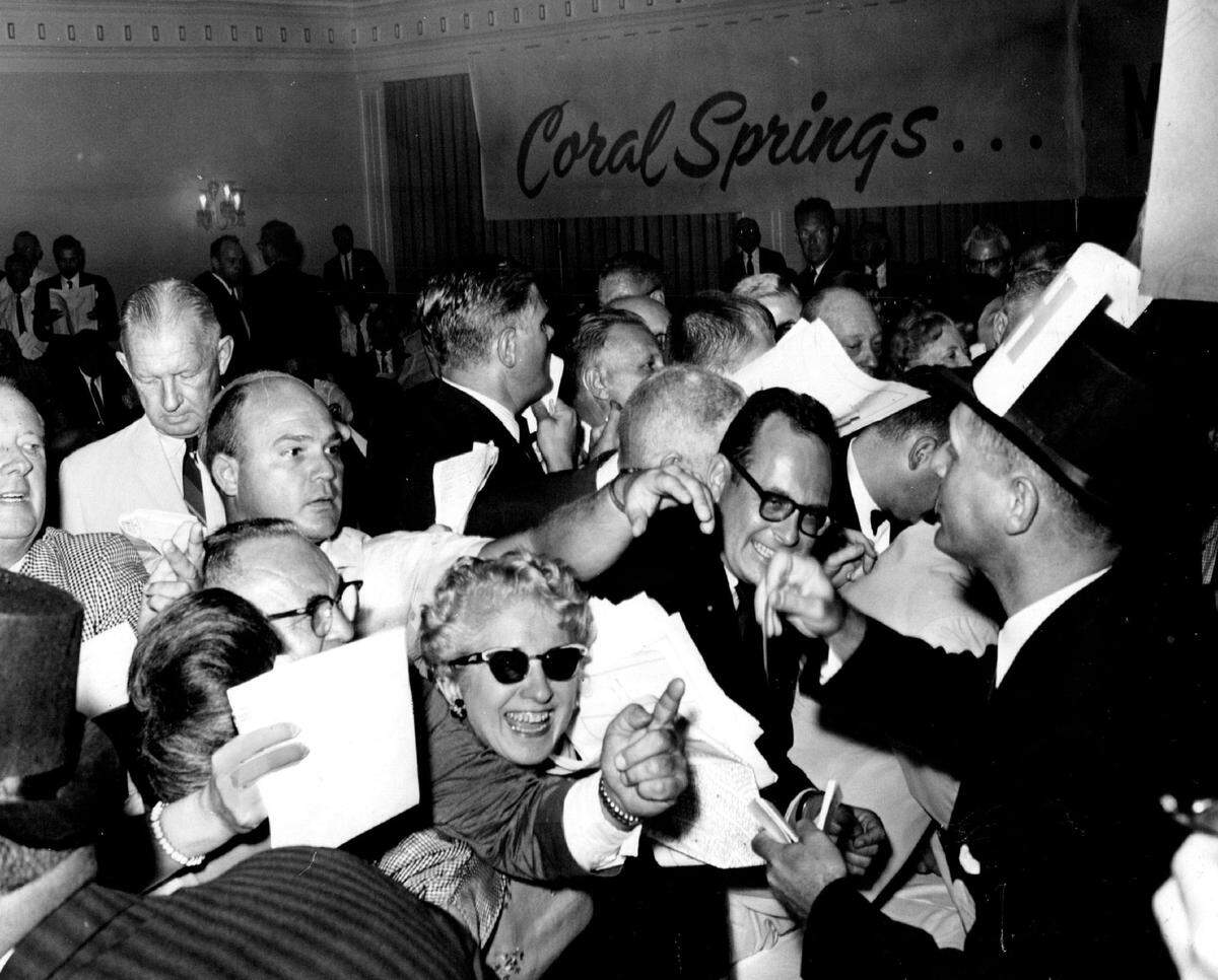 A home sale event in 1964 in Coral Springs.