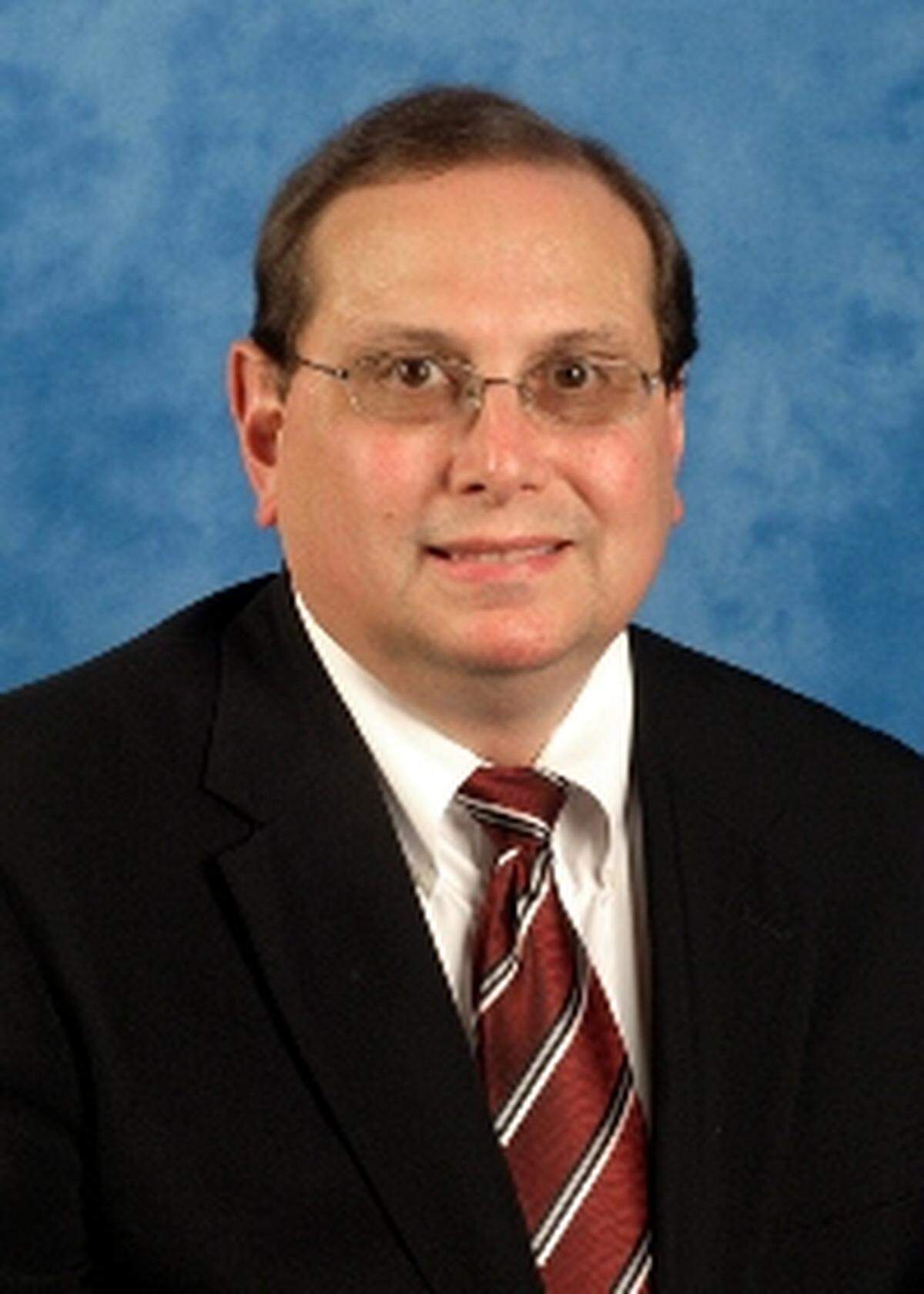 Dr. Luis Gonzalez-Mendoza is director of pediatric endocrinology at Nicklaus Children’s Hospital.