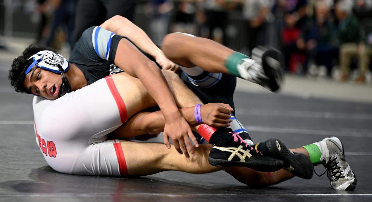 South Dade sophomore Jovani Solis wrestles his way to the 144-pound state title on Saturday at Silver Spurs Arena in Kissimmee.