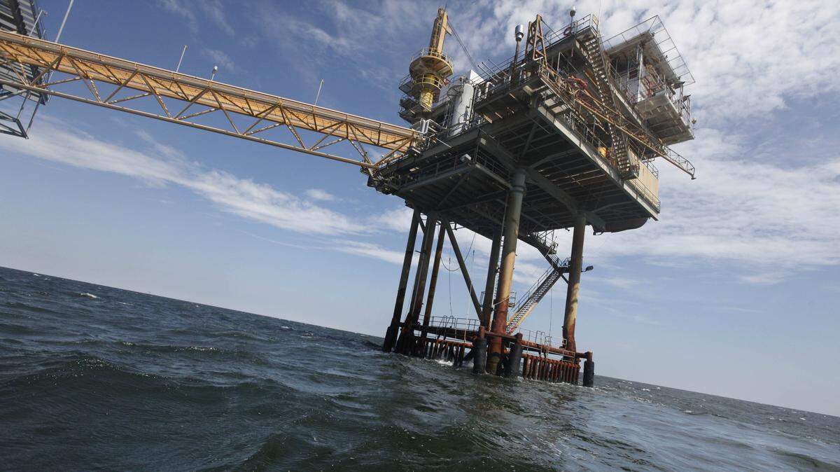 An oil rig in the Gulf of Mexico near the Chandeleur Islands, off the southeastern tip of Louisiana, in 2010. On Friday, the Trump administration cleared the way for seismic surveys to search for oil in the Atlantic, from Florida to New Jersey.