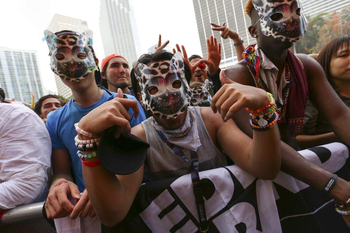 Masks were all the rage when Saul Fernandez, 18, from Bolivia, danced with friends during the third day of Ultra in 2017. The chunky beaded bracelets he’s wearing are called “kandi,” and they’re traded by ravers at EDM shows.
