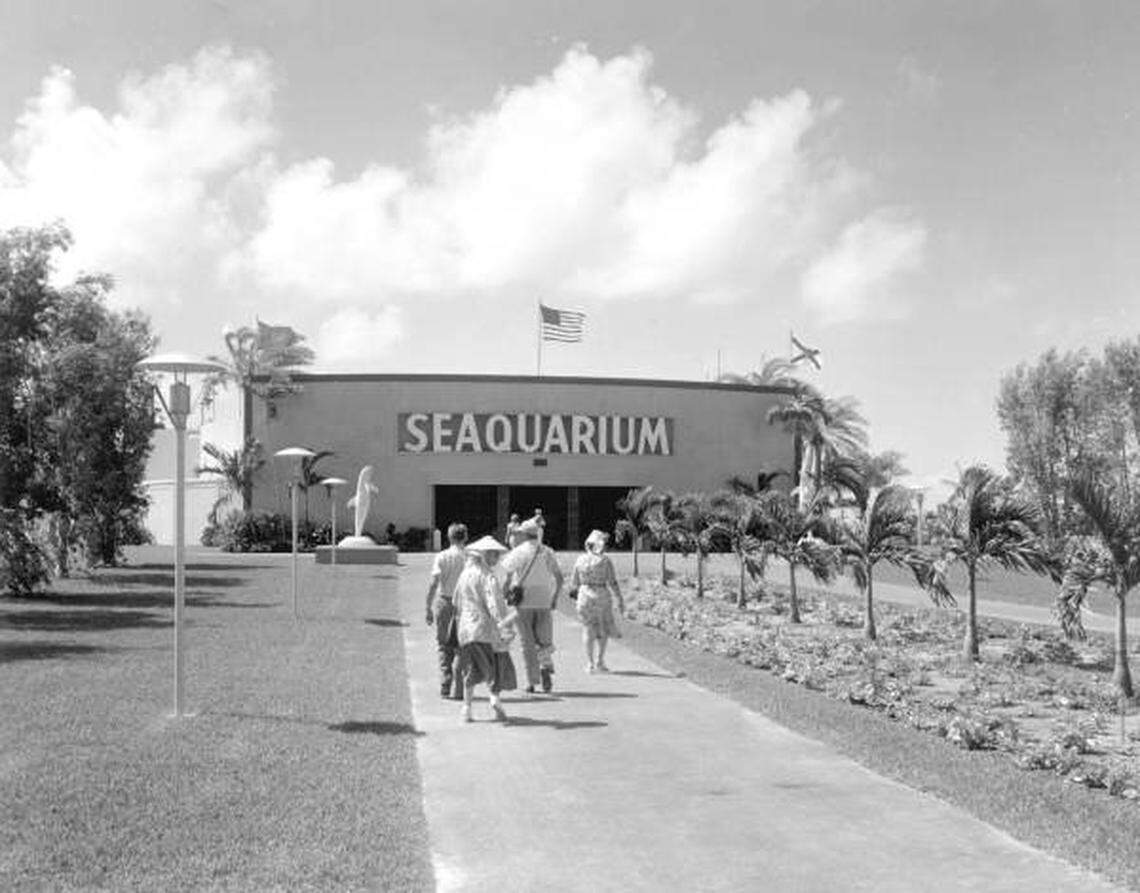 The entrance during the early days at the Seaquarium.