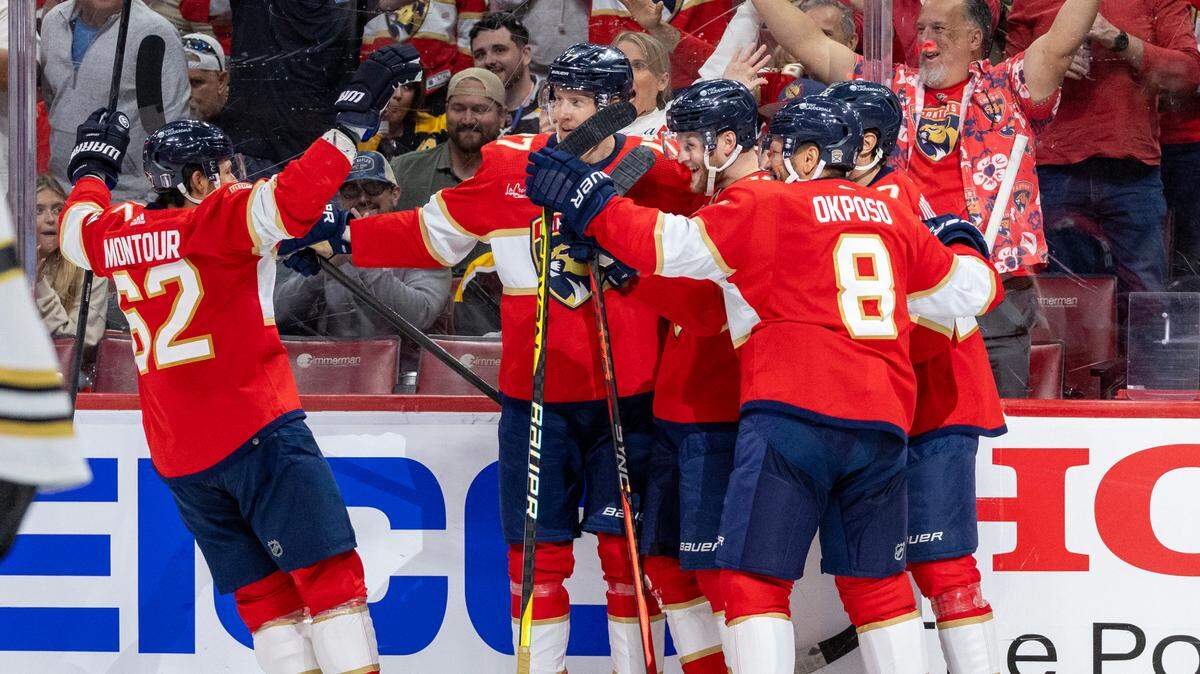 Florida Panthers center Steven Lorentz (18) celebrate with teammates after scoring a goal in the second period of Game 2 of the second-round series of the Stanley Cup Playoffs against the Boston Bruins at Amerant Bank Arena on Wednesday, May 8, 2024, in Sunrise, Fla.
