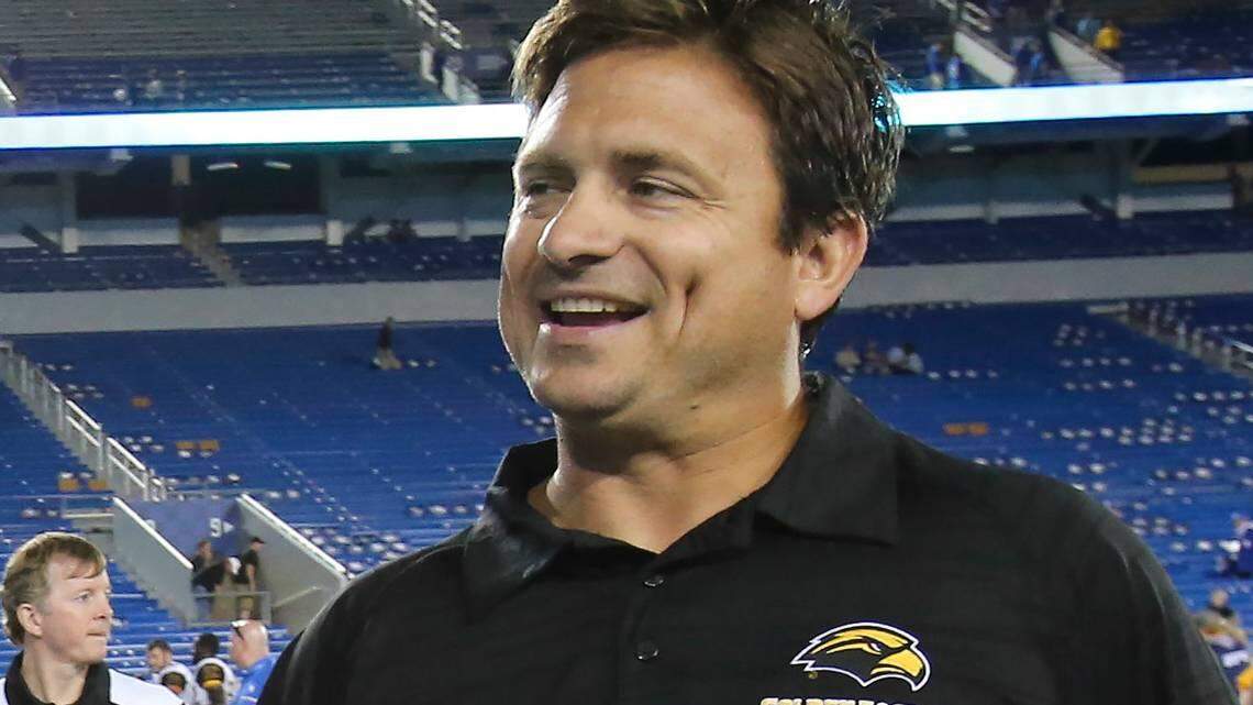 The Miami Hurricanes have hired Shannon Dawson as its new offensive coordinator and quarterbacks coach in 2023. AP Photo.