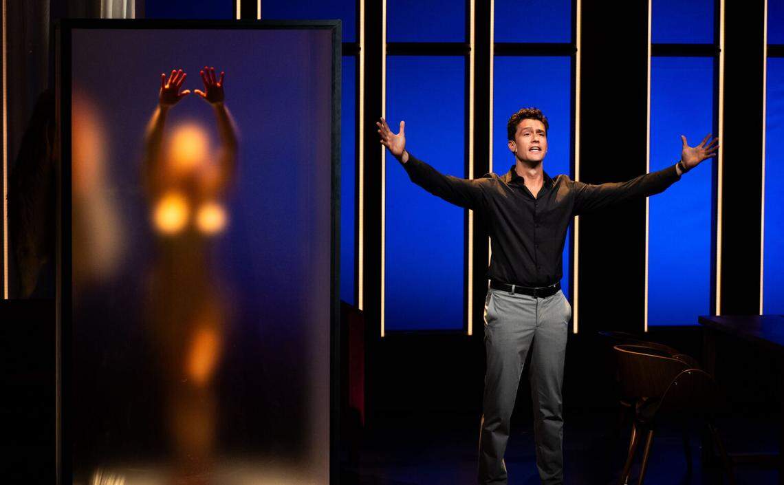 Veteran Venezuelan actor Orlando Urdaneta, who fled his country after a death threat, plays the father in ‘”Las Aventuras de Juan Planchard.” 