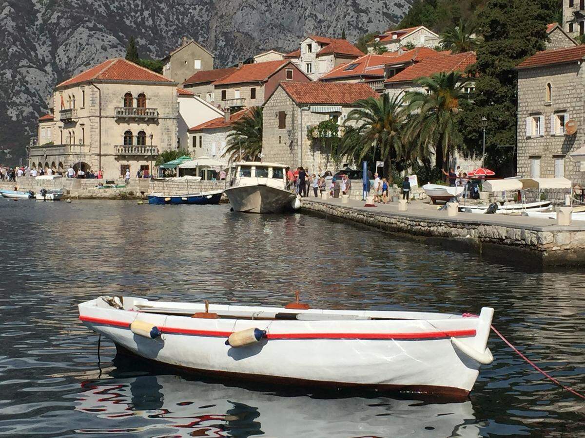 Windstar’s nine-day June 4 sailing from Athens to Barcelona calls in Mediterranean ports transits the Corinth Canal, with stops in Scicily and Corfu.