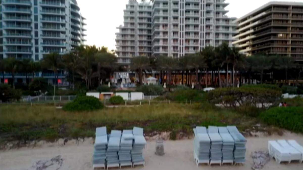The Town of Surfside passed a law Friday restricting the use of commercial beach chairs by hotels and condominiums.