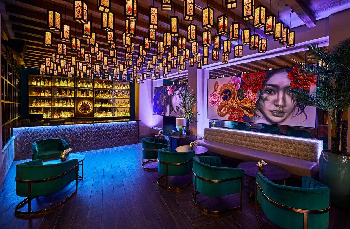 The lounge at Ch’i in Brickell City Centre.