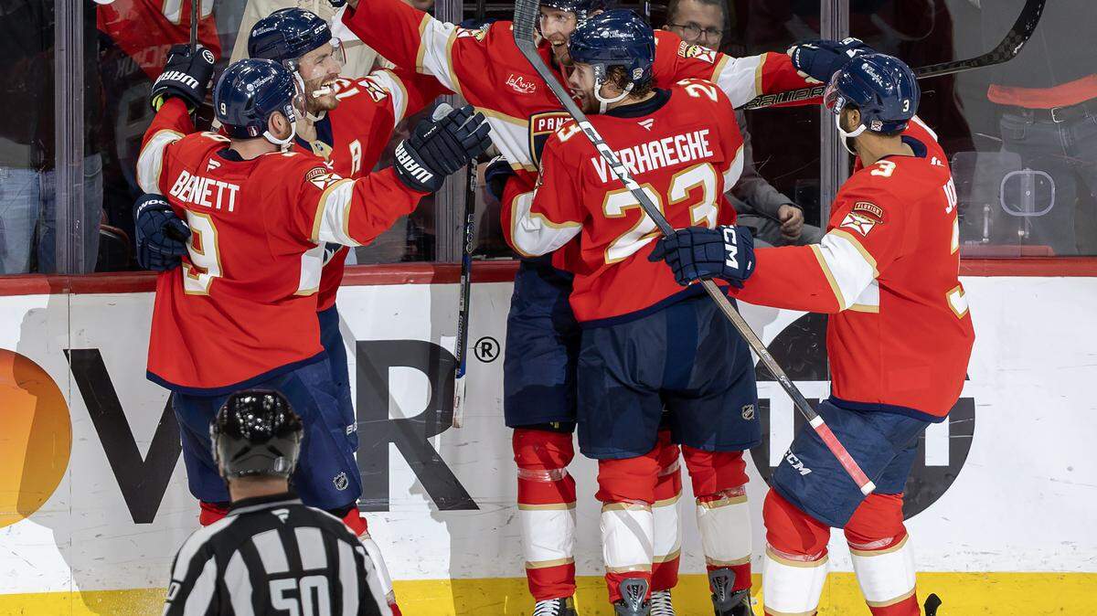 Trash talk, shooting rats, eating DQ: How Panthers are dealing with playoff pressure