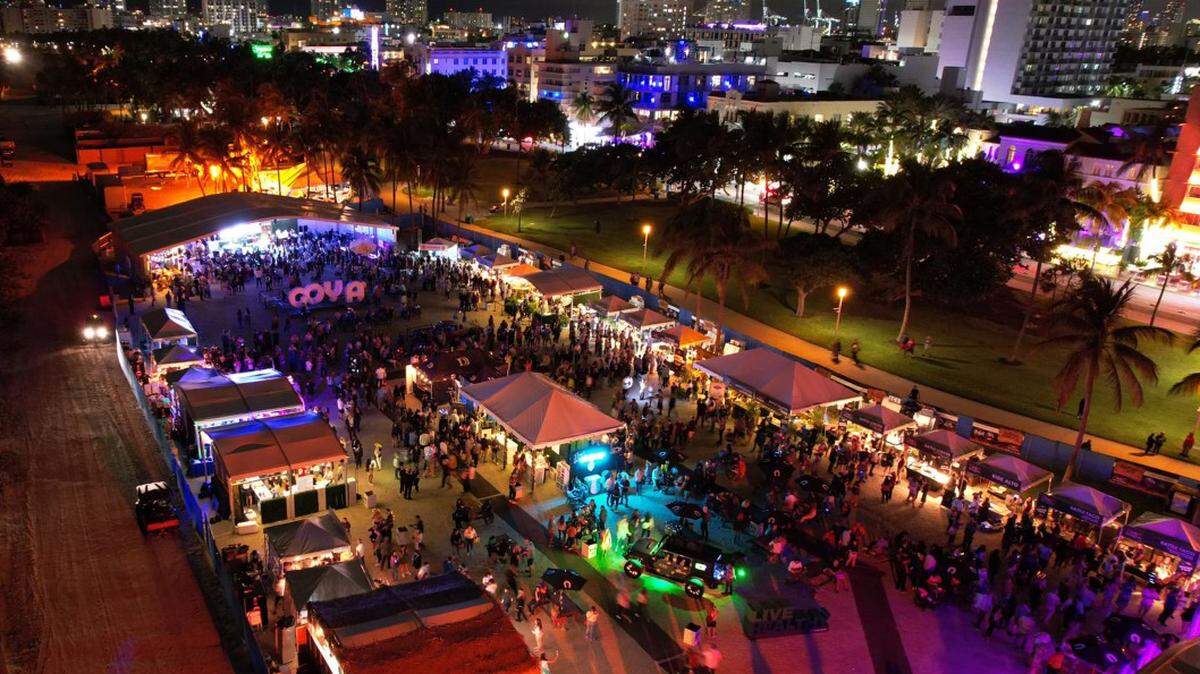 The VIP Chef Showdown pits local chefs against each other as they vie to create the best seafood dish at the South Beach Seafood Festival.
