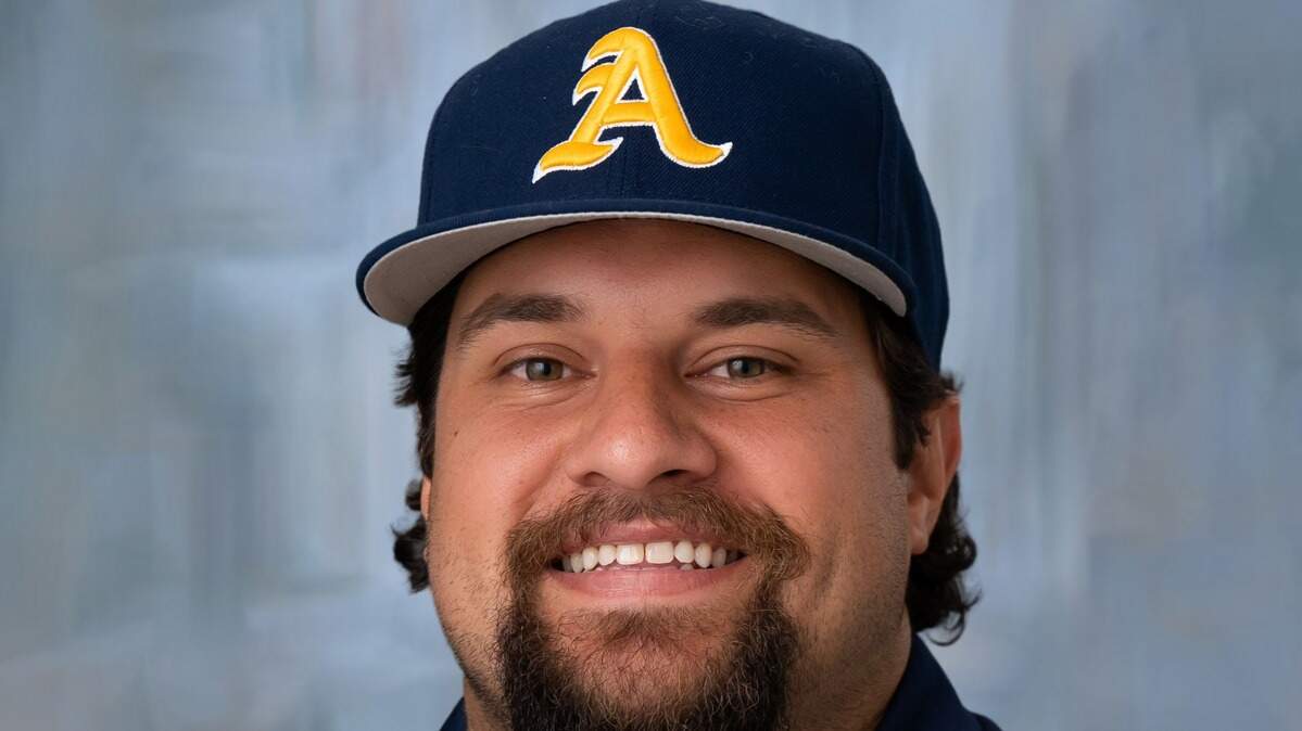 St. Thomas Aquinas coach Derek Duque is the Miami Herald’s Broward County Flag Football Coach of the Year.