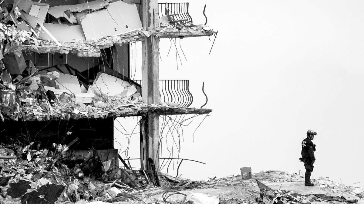 The Miami Herald won a Pulitzer Prize for Breaking News for its coverage of the Surfside condo collapse in June of 2021. The Herald’s coverage also won numerous awards in the Florida Society of News Editors’ 2022 Journalism Contest on Aug. 4, 2022.