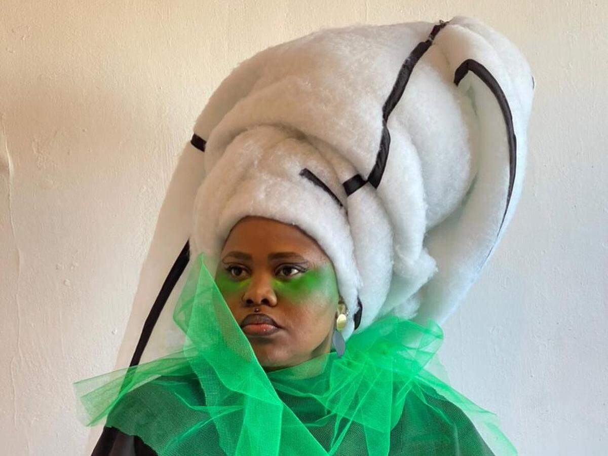 Thandeka Mfinyongo, born in Cape Town, is a musician deeply rooted in African musical traditions.
