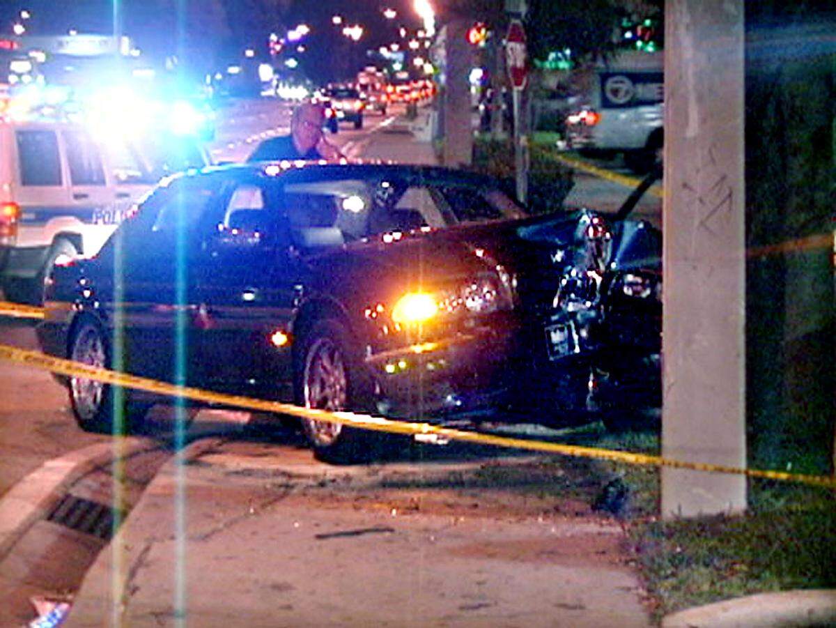Car crash on U.S. 1 south of SE 17th Street Causeway in Fort lauderdale. Gus Boulis, the driver of the car, was shot and taken to Broward General Medical Center. He died.
