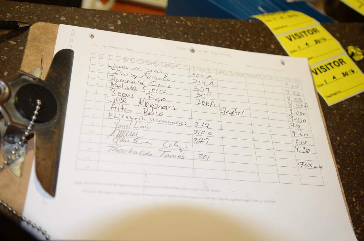 Sign-in sheet at Kindred’s lobby from the morning of the shooting, Jan. 4, 2016. It shows Theobaldo Tamés checked in at 9:38 a.m. Photo from the Coral Gables PD’s crime scene photos.