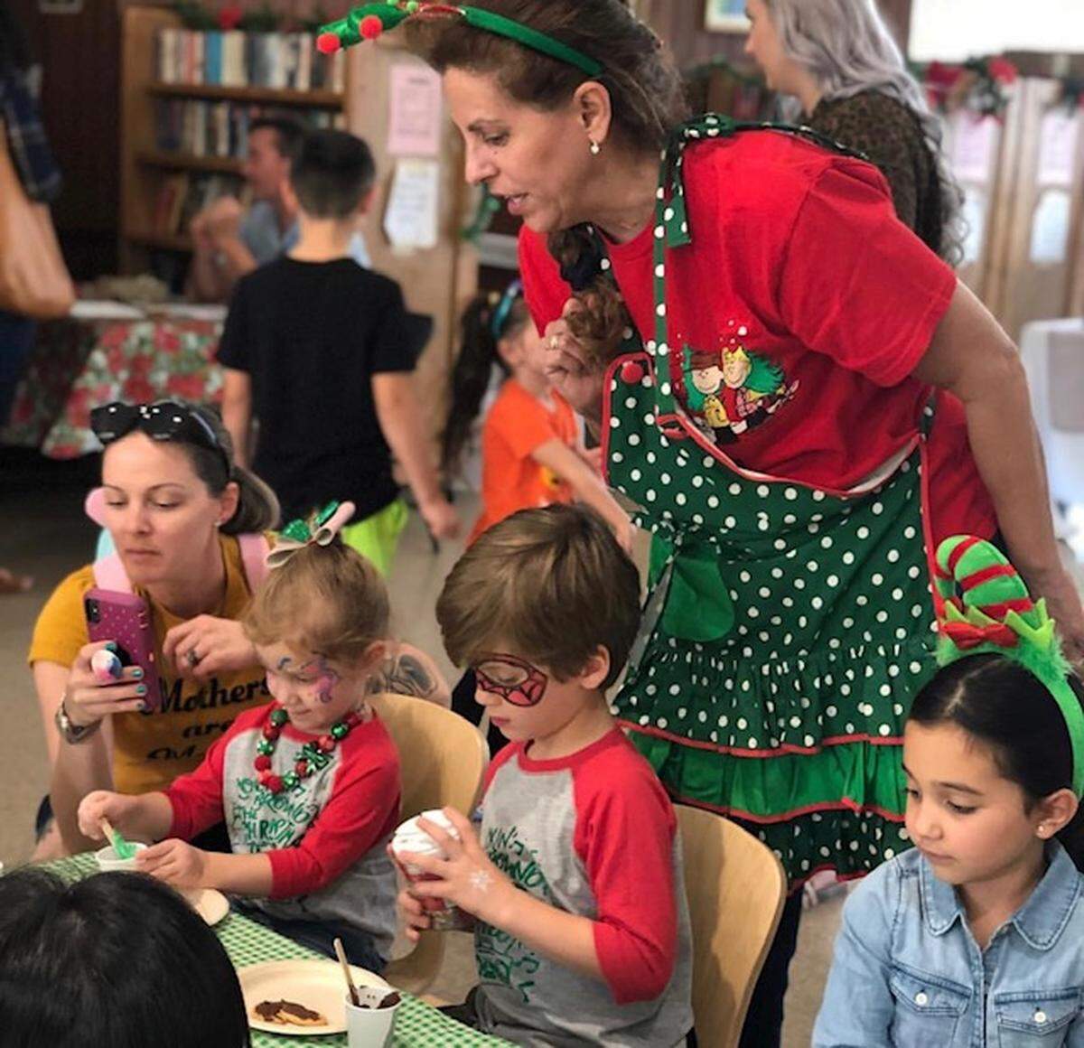 Children work at the crafts table at the 2018 Holiday Bazaar at South Miami Lutheran Church School.