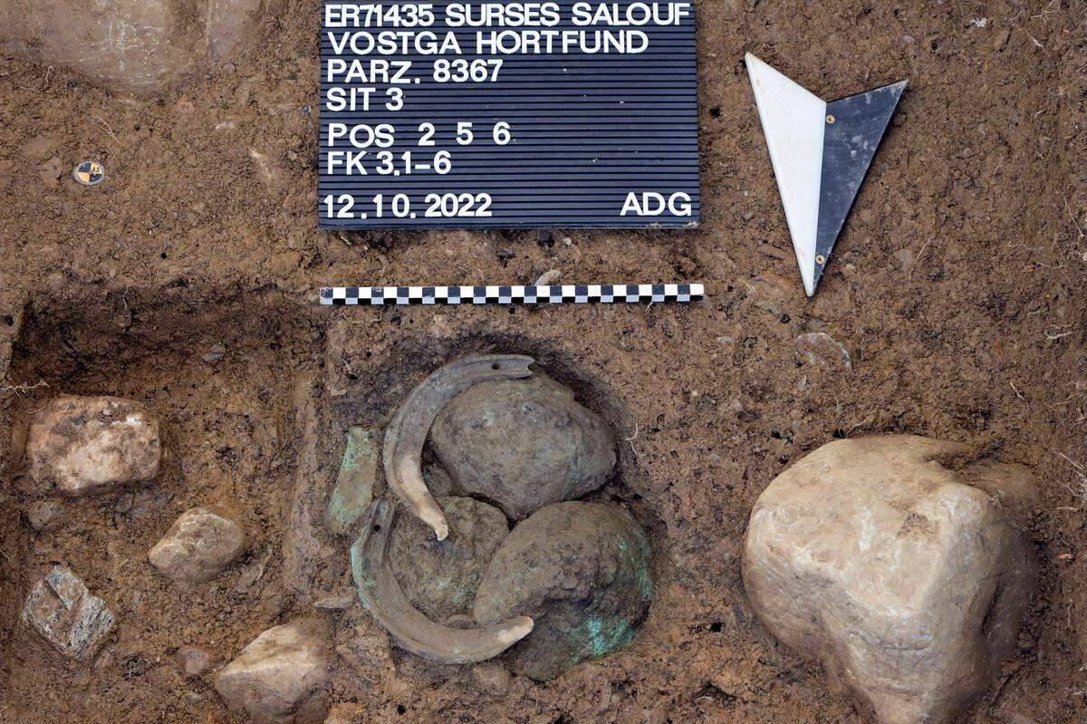 The treasure, still partially buried.