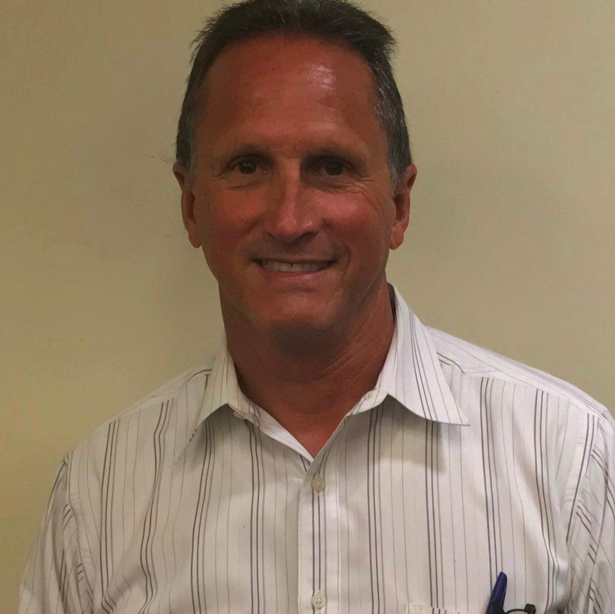 Miami-Dade candidate Roberto Suarez Jr. joins three other challengers in running for the District 10 county commission seat held by Javier Souto.