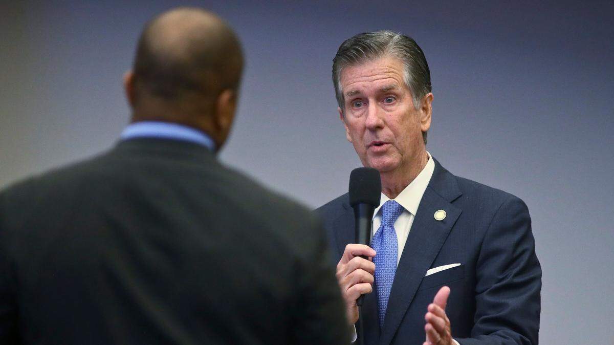 Sen. Bobby Powell, D-West Palm Beach, listens as Sen. Jim Boyd, R-Bradenton, answers his question about an amendment to Boyd’s Senate bill on property insurance, in the Florida Senate Tuesday, May 24, 2022, at the Capitol in Tallahassee, Fla.