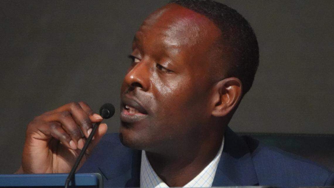 Broward County Schools Superintendent Howard Hepburn (Joe Cavaretta/South Florida Sun Sentinel)