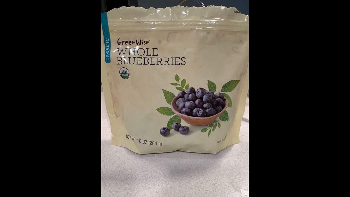 Publix fruit at center of E. coli outbreak investigations, FDA and CDC say