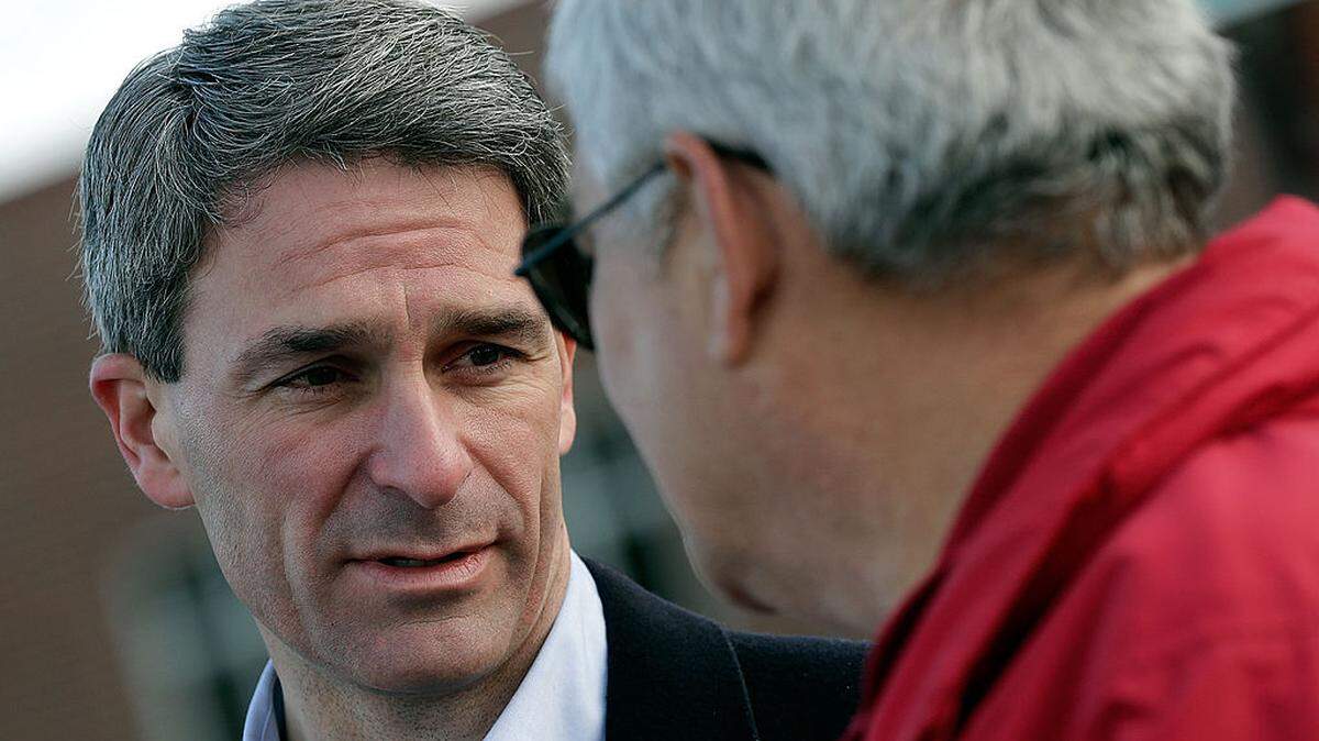Kenneth Cuccinelli II, acting director of U.S. Citizenship and Immigration Services, told senators advocating for TPS for Venezuelans that there were “other options” for them.