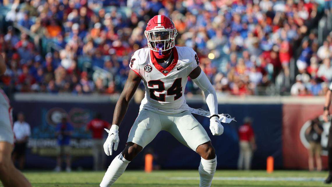 Oct 28, 2023; Jacksonville, Florida, USA; Georgia Bulldogs defensive back Malaki Starks (24) against the Florida Gators during the first half at EverBank Stadium.