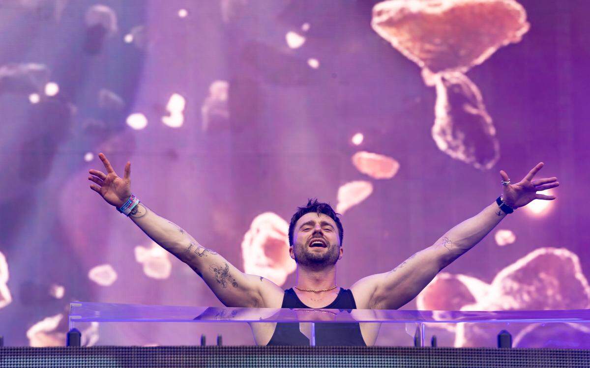 Frank Walker performs during Ultra Music Festival’s 25th anniversary at Bayfront Park on Saturday, March 29, 2025, in downtown Miami, Fla.