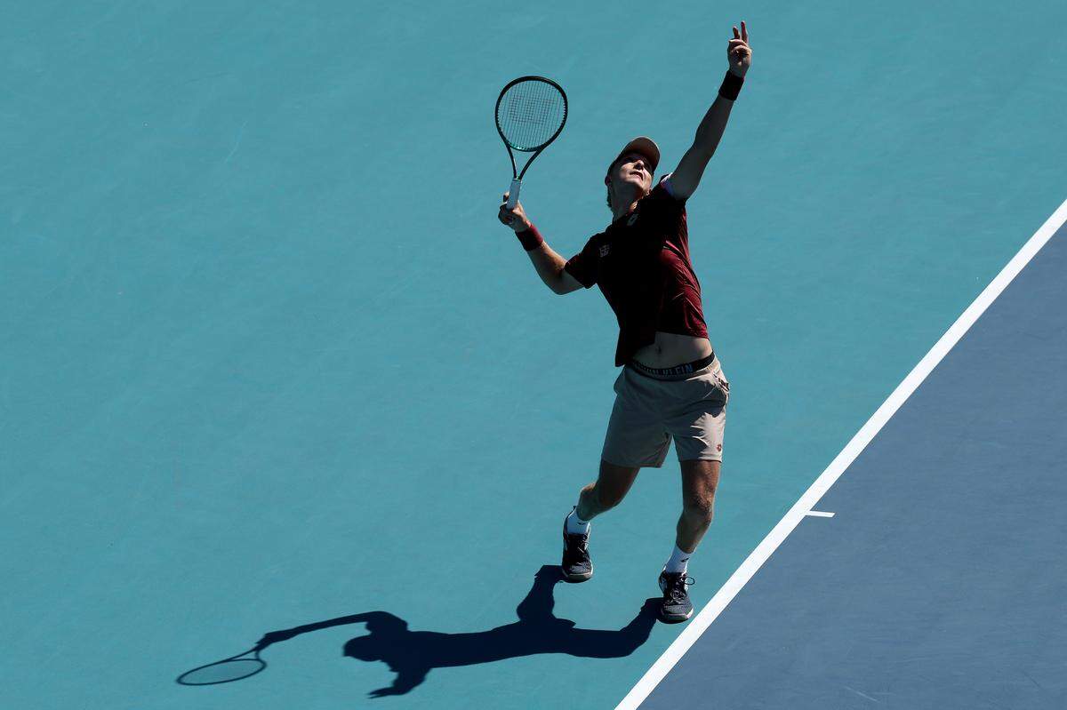 MIAMI GARDENS, FLORIDA - MARCH 24: Martin Landaluce of Spain serves to Sebastian Korda of the United States on Day 8 of the Miami Open Presented by Itau at Hard Rock Stadium on March 24, 2026 in Miami Gardens, Florida. (Photo by Matthew Stockman/Getty Images)