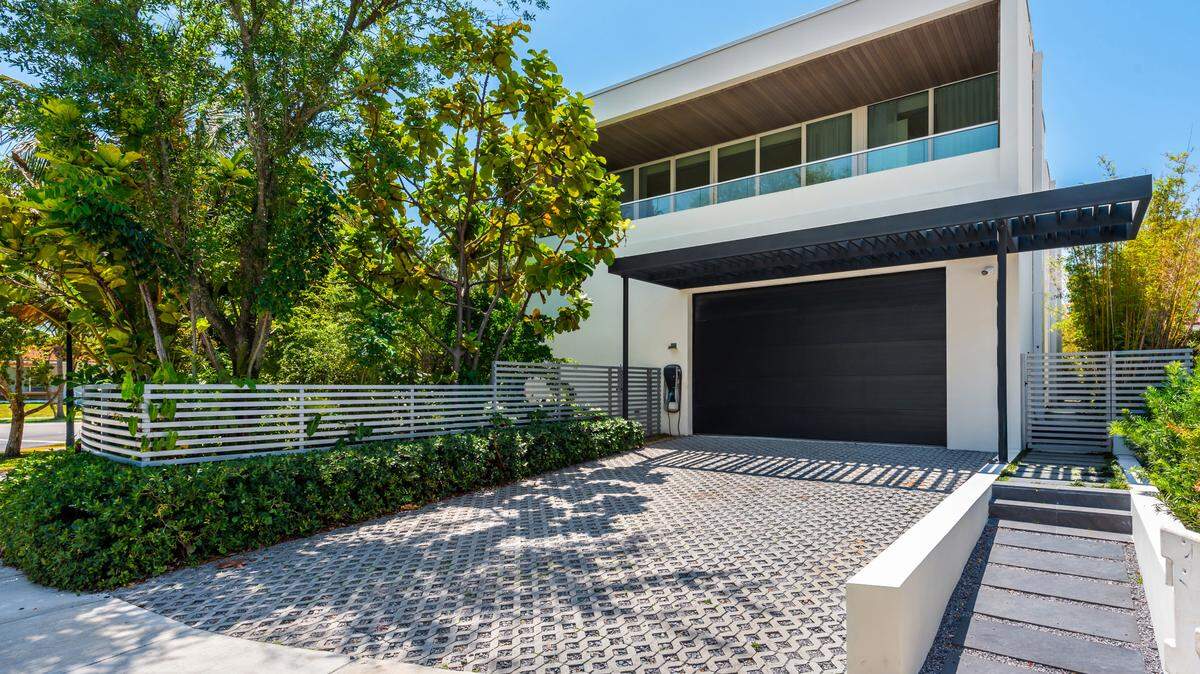 The driveway and entrance to one of the 15 villas in the Villa Collection at the Ritz-Carlton Residences, Miami Beach, which pre-sold all of its single-family homes.