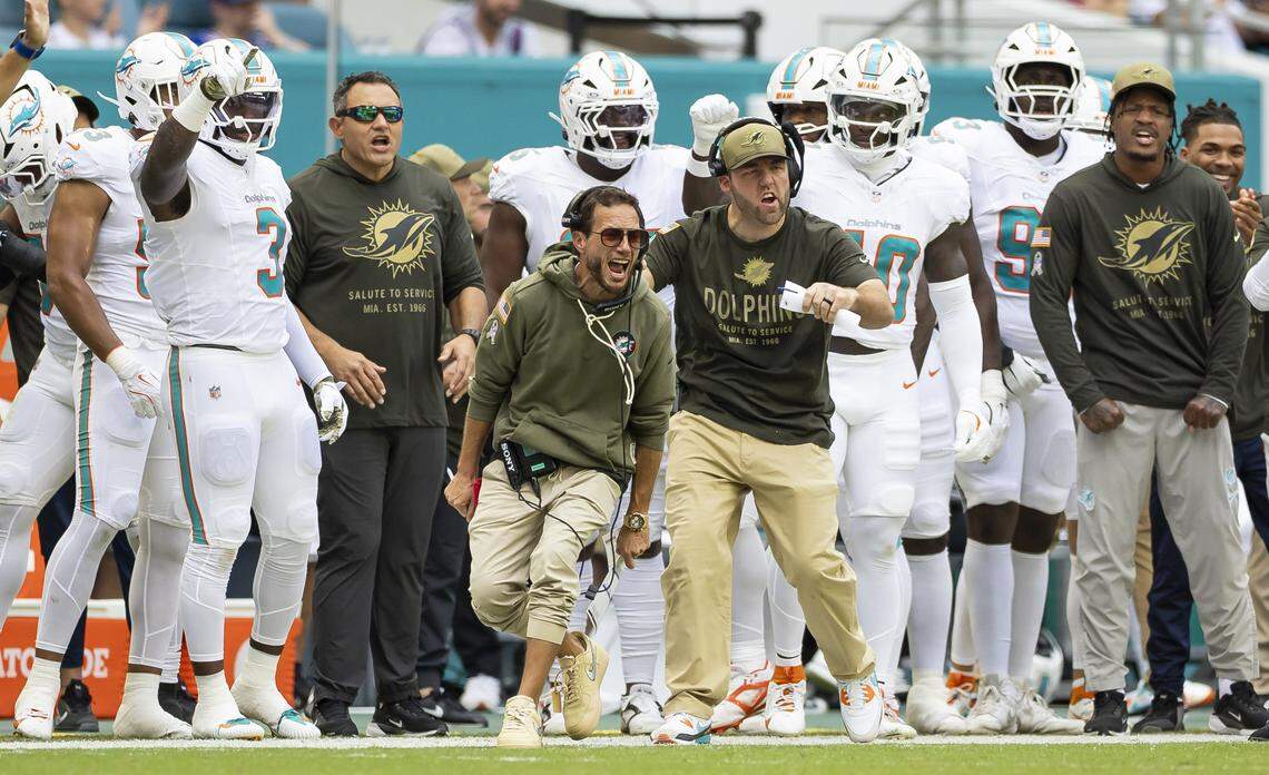 Miami Dolphins head coach Mike McDaniel reacts after a play against the Buffalo Bills in the first half of their NFL game at Hard Rock Stadium on Sunday, Nov. 9, 2025, in Miami Gardens, Fla.