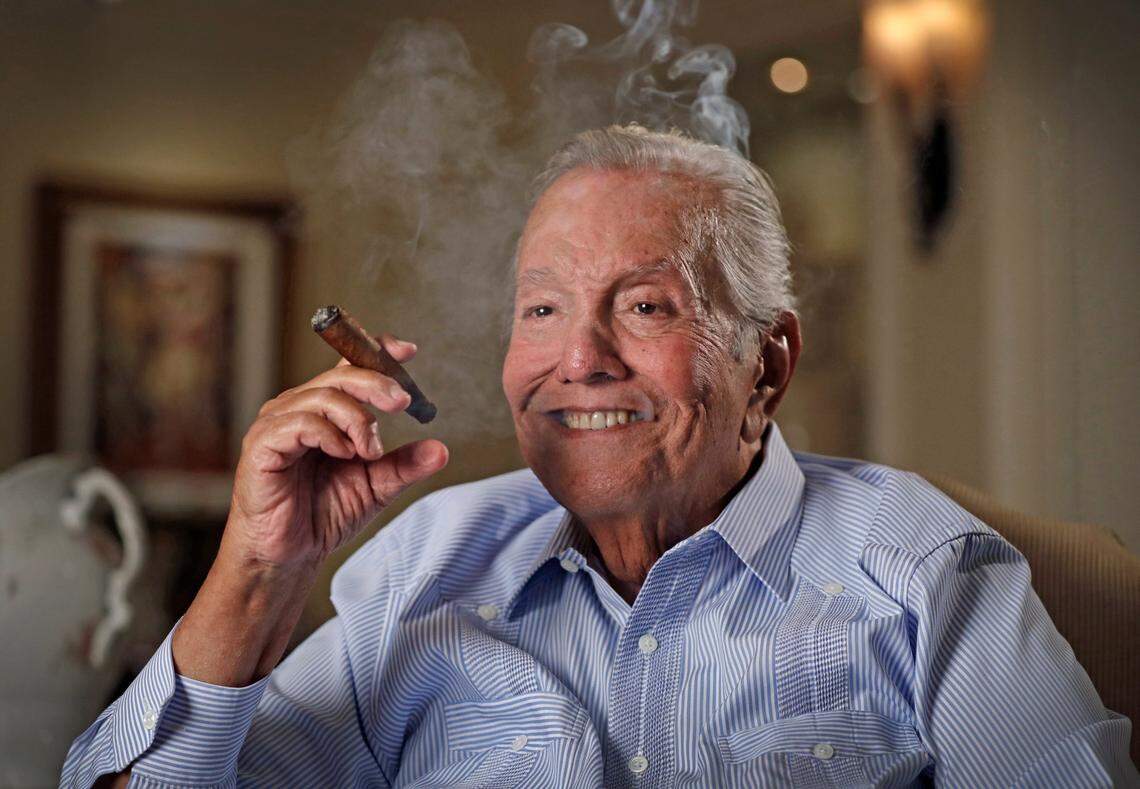 Felipe Valls Sr., founder of Versailles Cuban restaurant, as well as more than 40 other restaurants, told the Miami Herald how he invented the concept of the walk-up Cuban coffee window in Miami, as he sipped a cafecito at his home in Coral Gables in this file photo from Sept. 4, 2020.