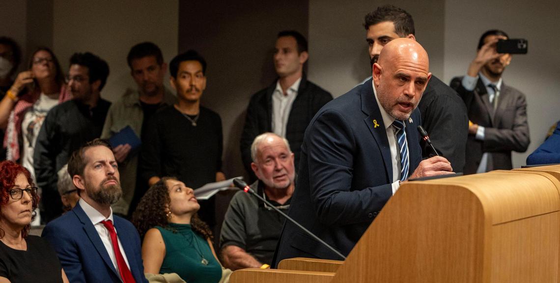 Israel’s Consul General in Miami, Maor Elbaz-Starinsky, speaks in support of Mayor Steven Meiner during a Miami Beach City Commission meeting on Wednesday, March 19, 2025.