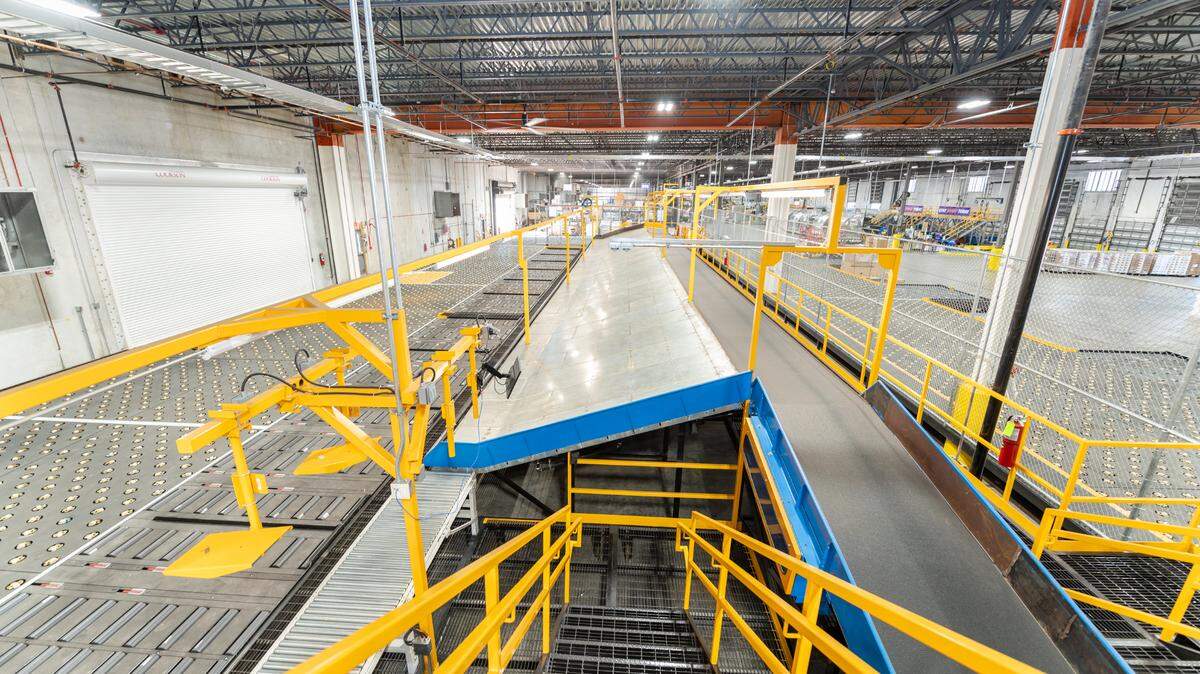 This is the interior of FedEx’s expanded air cargo hub at Miami International Airport now covering 282,000 square feet.