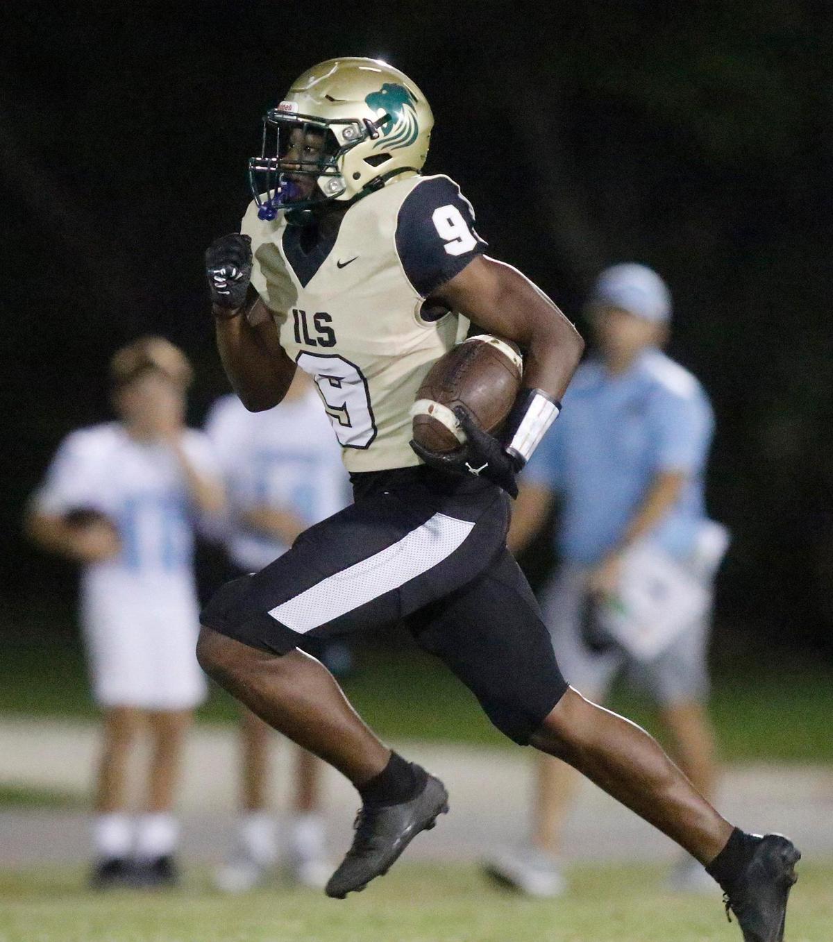 Immaculata-La Salle Royal Lions wide receiver Tyrone Williams III (9) runs to score against Ransom Everglades Raiders during the football game on Thursday, November 7, 2024 at Immaculata-La Salle HS in Miami. Andrew Uloza / for Miami Herald