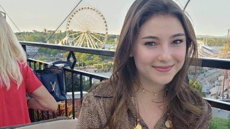 ‘Her story was just getting started.’ Globe-trotting daughter died with Cuban father in Surfside