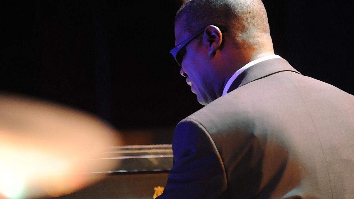 New World Symphony swings into jazz with Marcus Roberts Trio at Arsht
