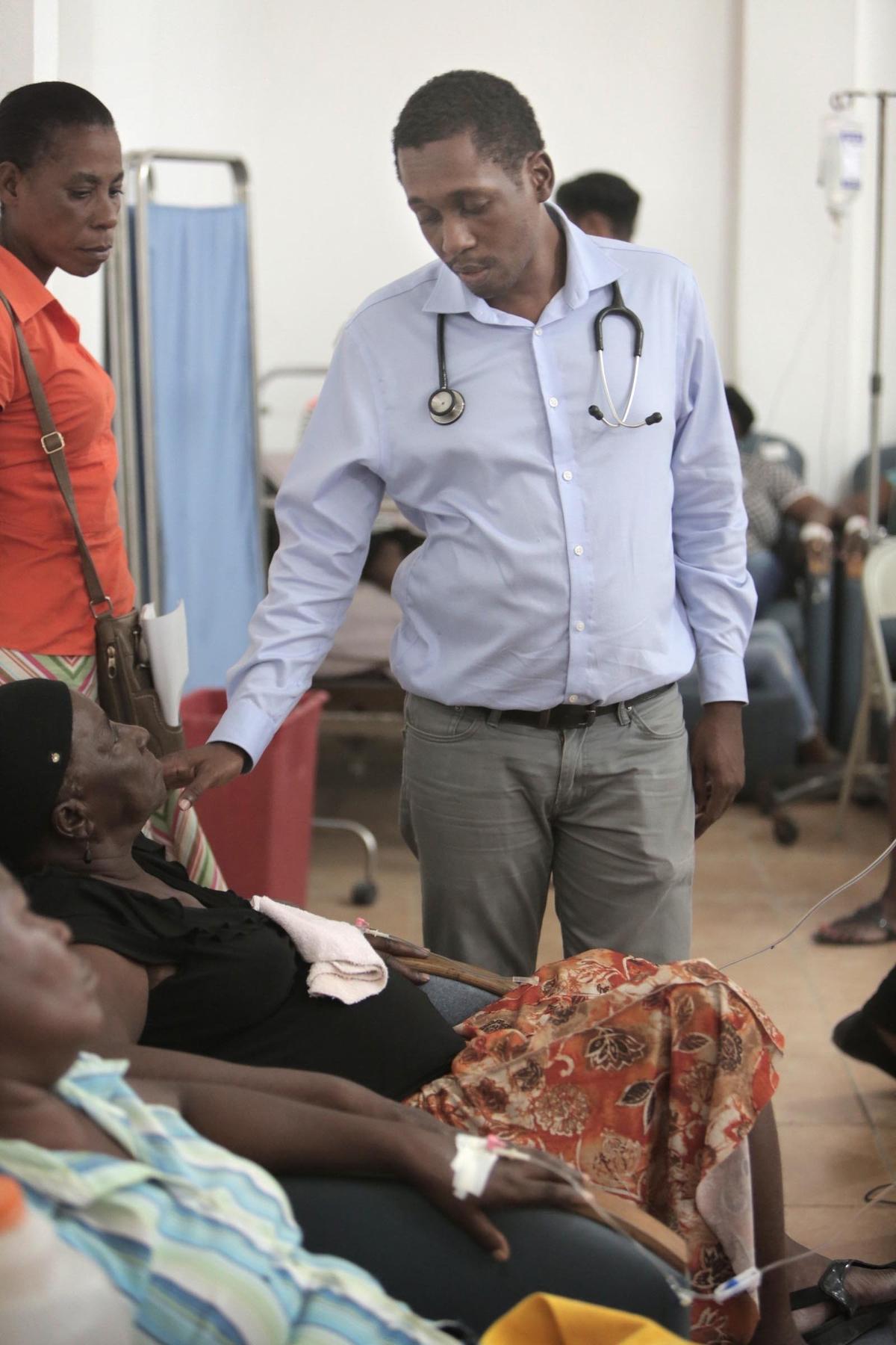 Pour le Dr Joseph Bernard Jr,  le nombre de cas de cancer du col de l’utérus en Haïti et le taux de mortalité élevé qui lui est associé, sont “un échec de notre système de santé.”