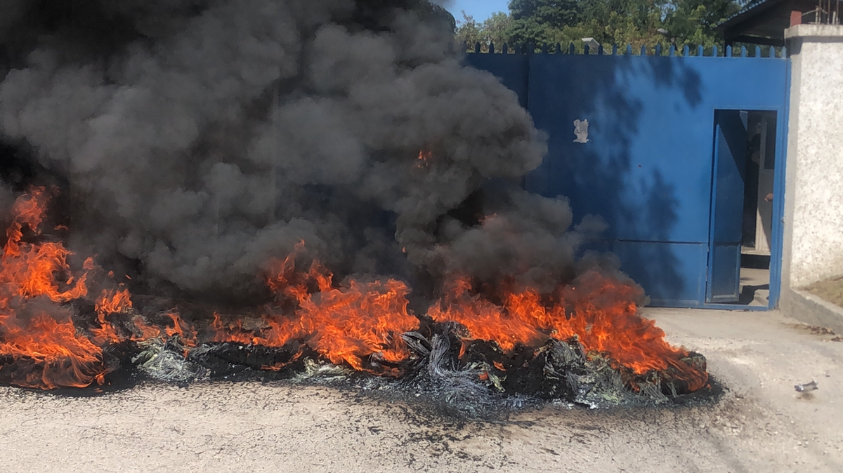 Violence erupted  in Haiti’s capital, Port-au-Prince, in January when protesters claiming to be members of the police took to the streets after the killing of six officers by gang members. 