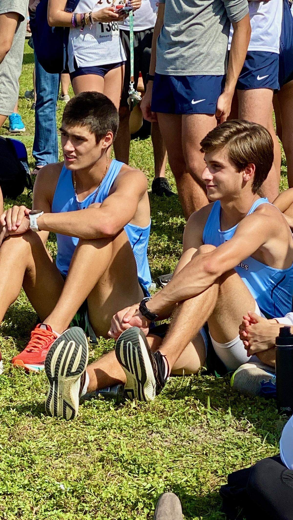 Ransom Everglades cross-country runner Nelson Manstein (right) is seen here with former Raiders standout runner David “Chuli” Serra, who is now a freshman at Wake Forest University.
