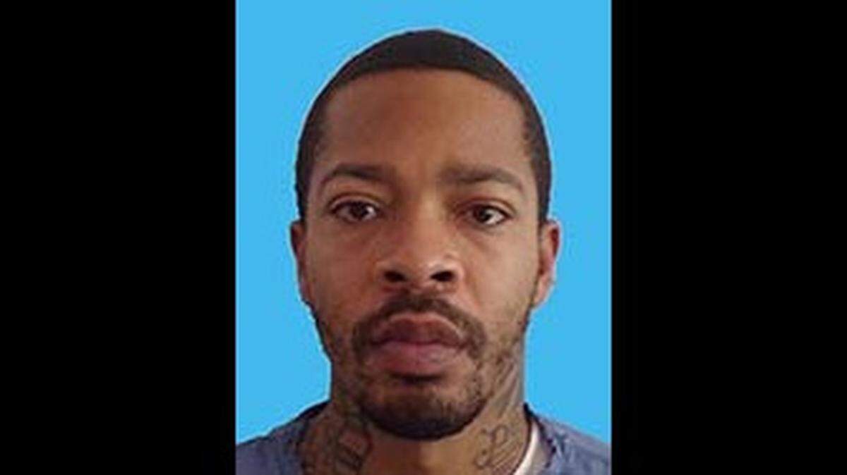 Hillsborough County Sheriff’s Office identified Jontavius Laquan Shaeron Monroe, 33, as the suspect who allegedly shot a child after an argument at a gas station. Monroe is an eight-time convicted felon.