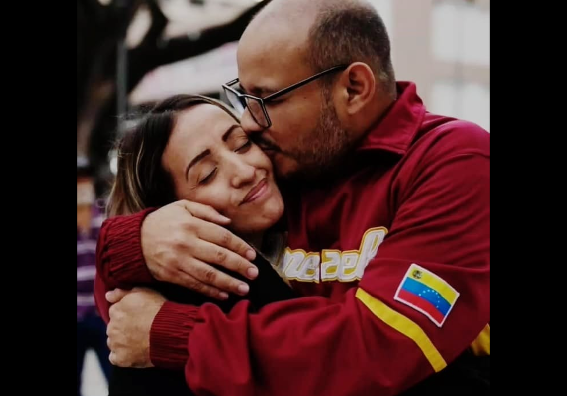 Former political prisoner Carlos Julio Rojas, who was recently released by the Venezuelan government, with his wife, Francy Fernandez.
